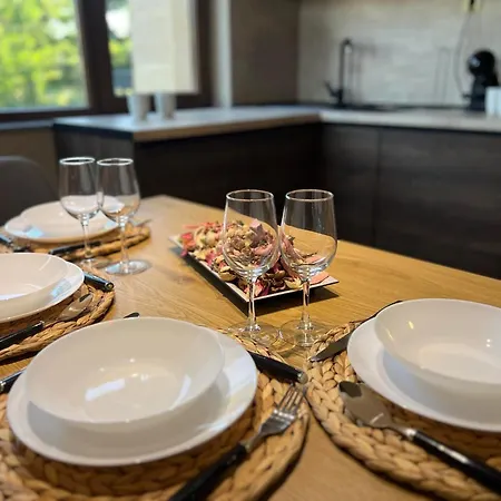 An Argisht Palace Daire *